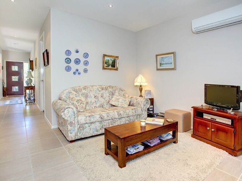 2/130a Bentons Road, Mount Martha VIC 3934