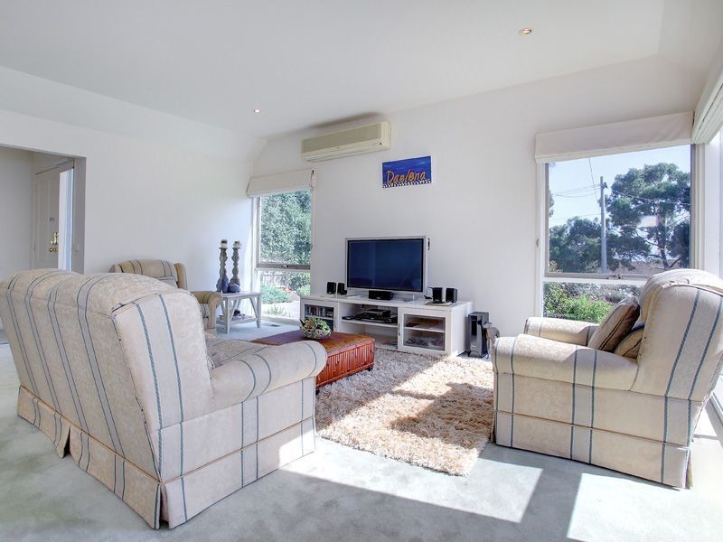 22 Barrow Street, Mount Martha VIC 3934