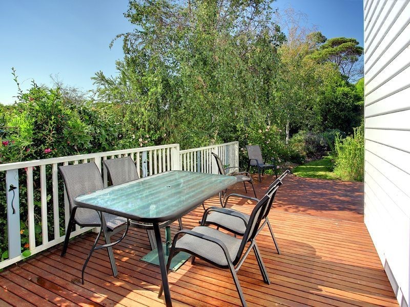 22 Barrow Street, Mount Martha VIC 3934