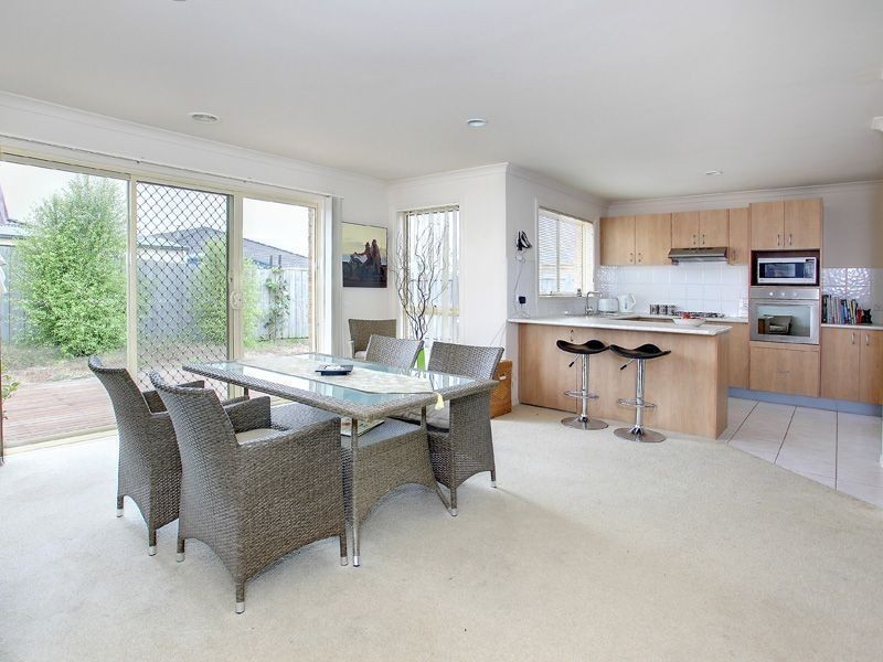 29 Meadow Crest Circuit, Mount Martha VIC 3934