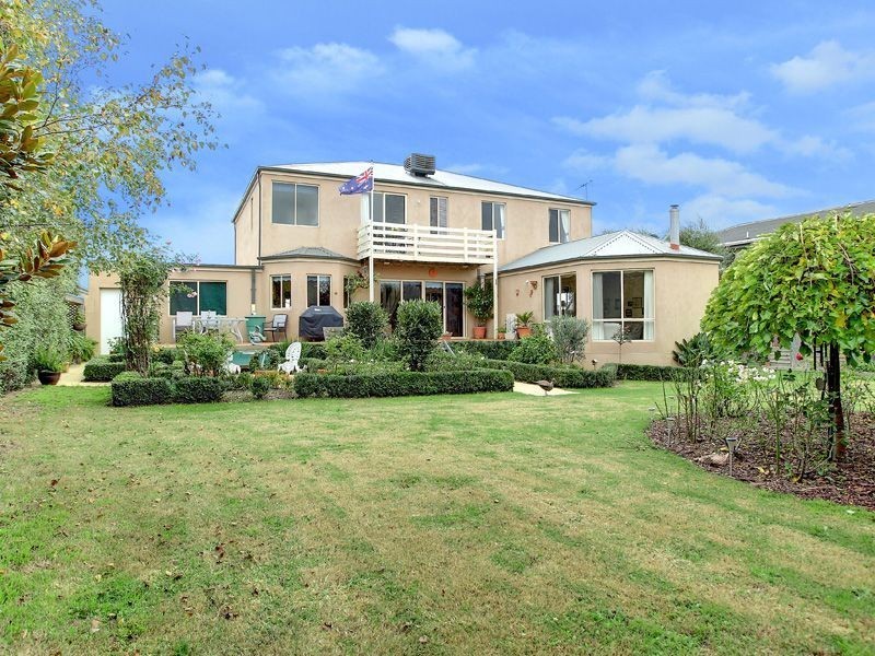 40 Balcombe Drive, Mount Martha VIC 3934