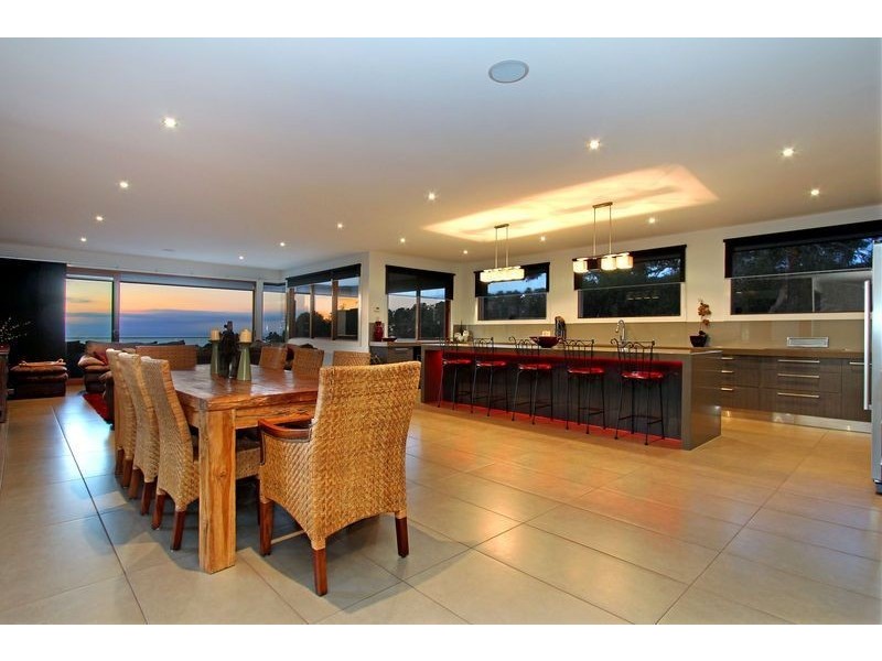 12 Clearwater Close, Mount Martha VIC 3934