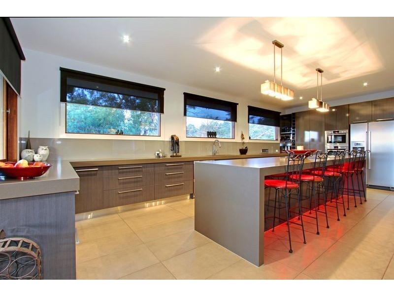 12 Clearwater Close, Mount Martha VIC 3934