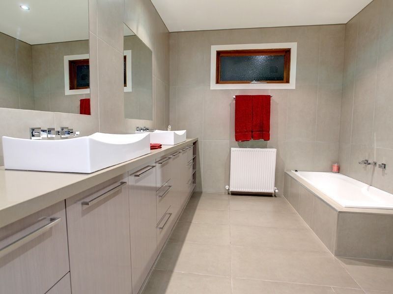 12 Clearwater Close, Mount Martha VIC 3934