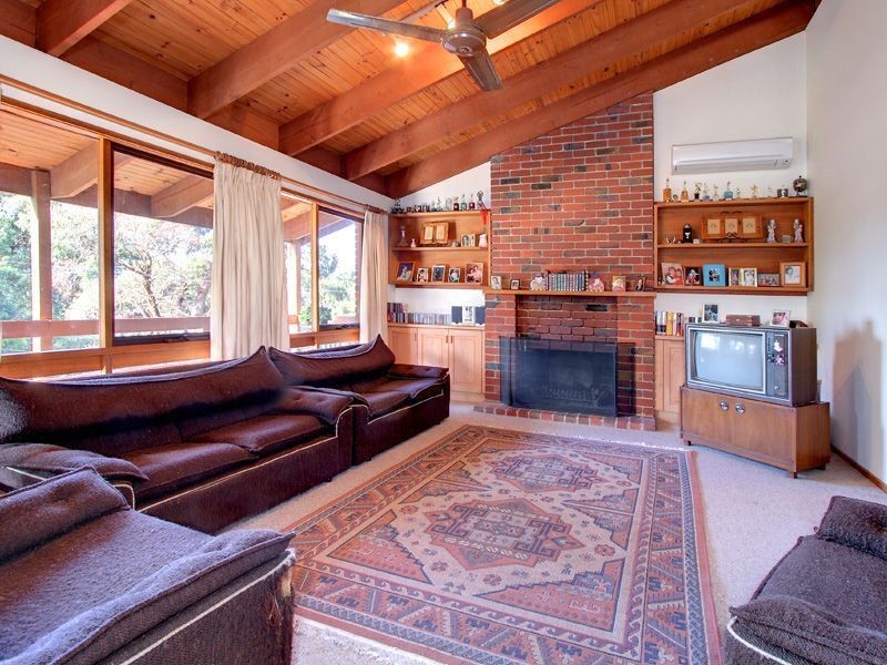 24 Sherwood Crescent, Mount Martha VIC 3934