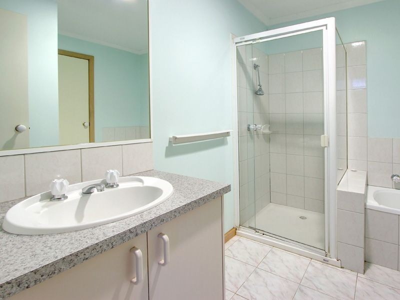 4/26 Pamela Place, Mornington VIC 3931