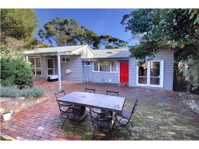 8 Hume street, Mount Martha VIC 3934