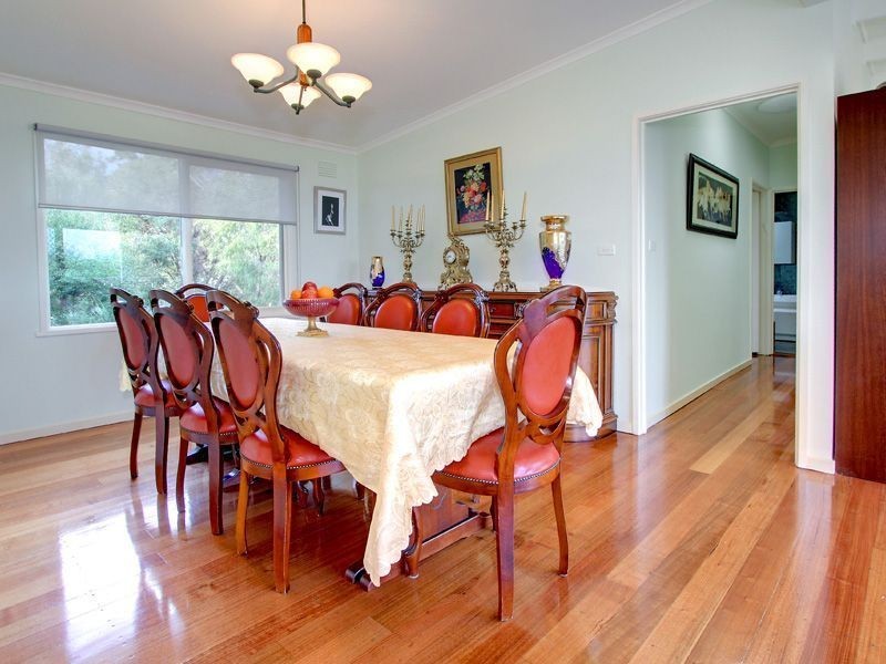 16 Finlayson Avenue, Mount Martha VIC 3934