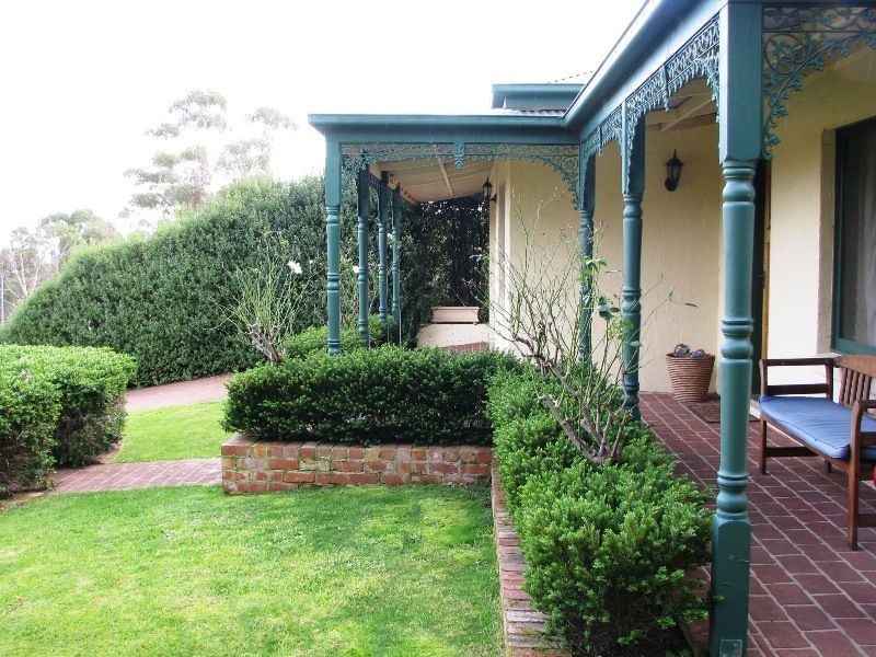 15 Silkhorn Crescent, Mount Martha VIC 3934