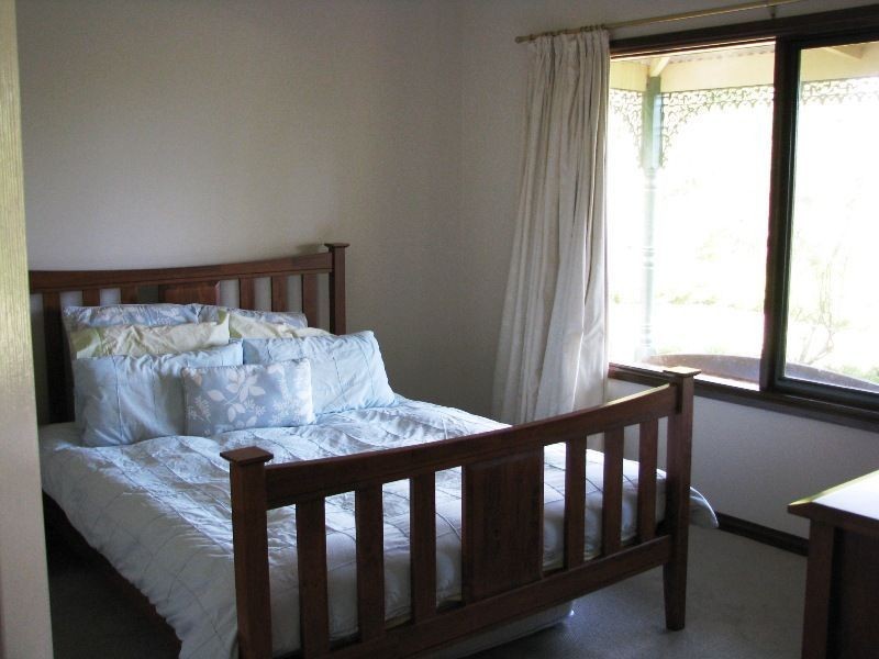 15 Silkhorn Crescent, Mount Martha VIC 3934