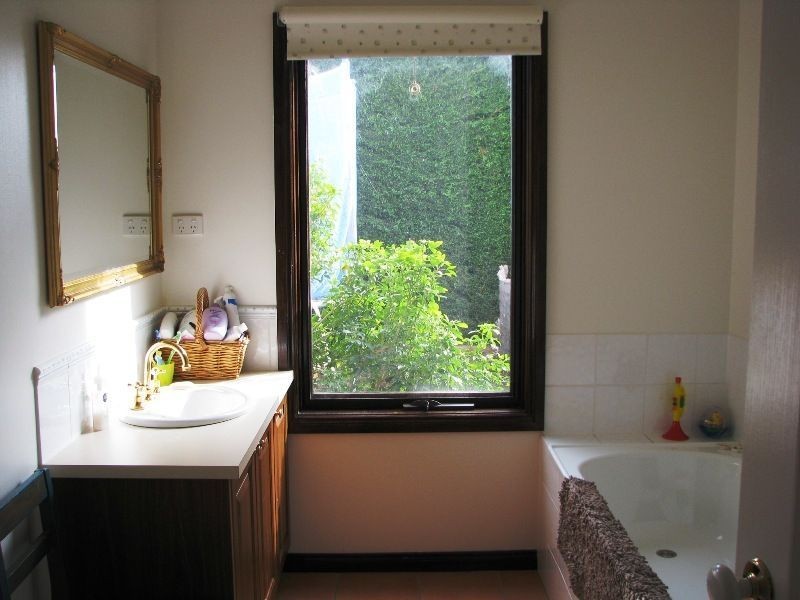 15 Silkhorn Crescent, Mount Martha VIC 3934