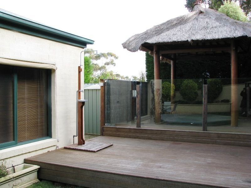 15 Silkhorn Crescent, Mount Martha VIC 3934