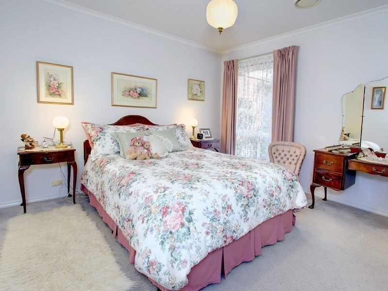 2/2 Kuranga Court, Mornington VIC 3931