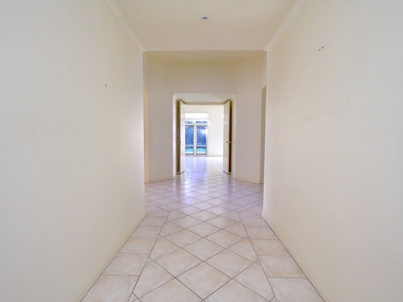 9 Hinkler Street, Mount Martha VIC 3934