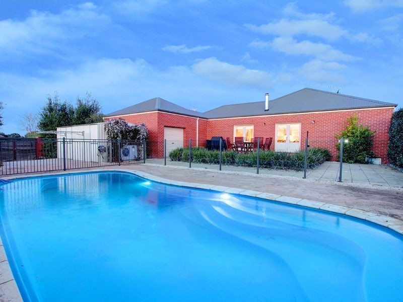 5 Lesa Court, Mount Martha VIC 3934