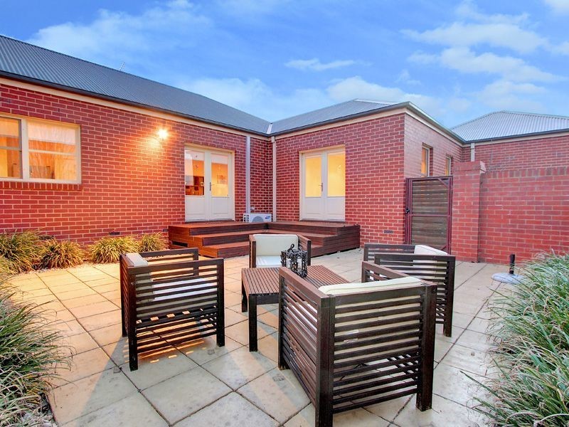 5 Lesa Court, Mount Martha VIC 3934