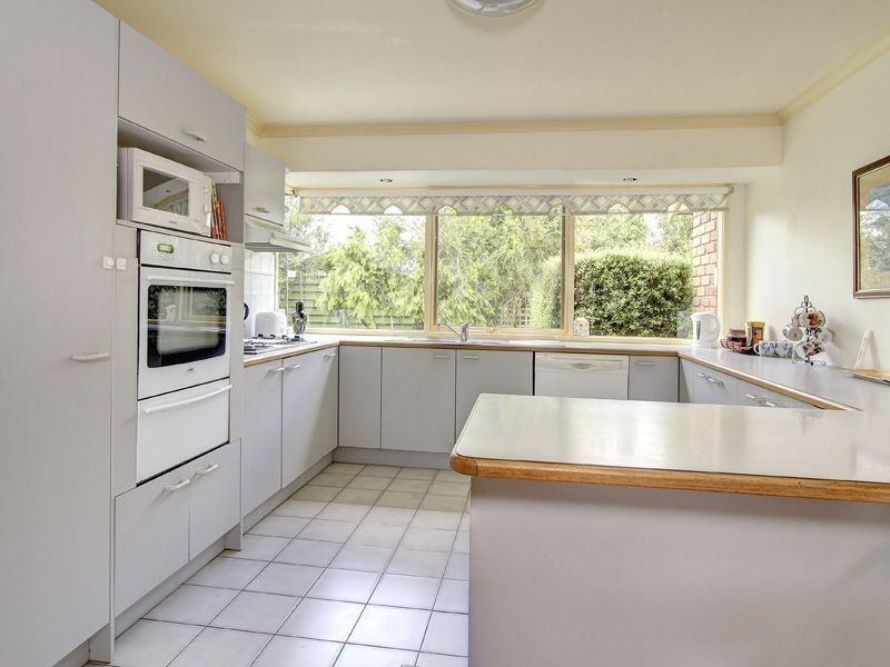 4 Temple Court, Mount Martha VIC 3934