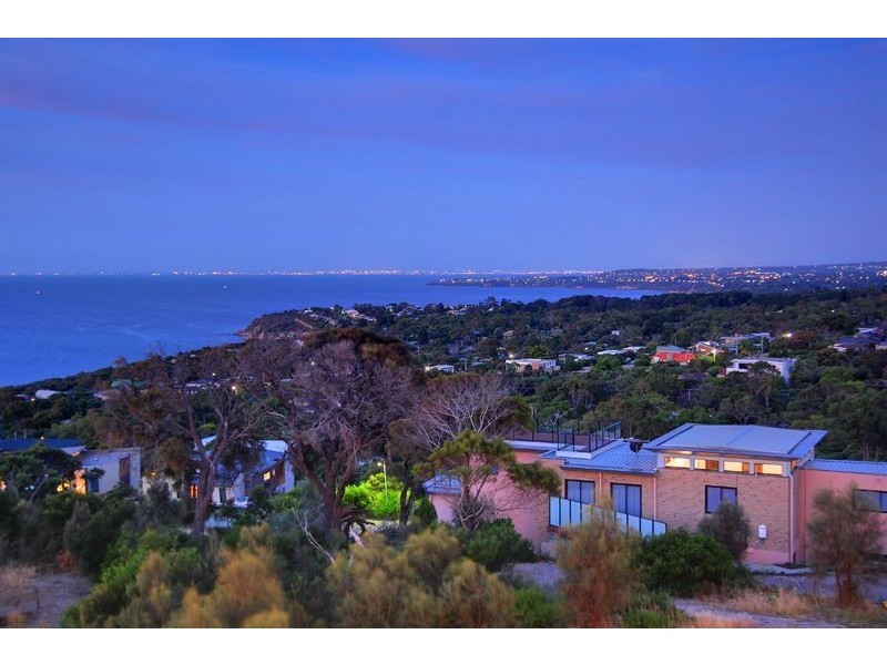 3 Headland Waters, Mount Martha VIC 3934