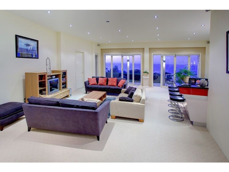 3 Headland Waters, Mount Martha VIC 3934