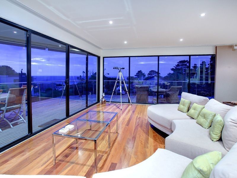 16 Kilburn Grove, Mount Martha VIC 3934