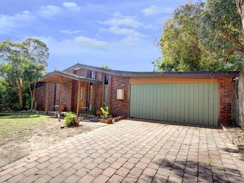 62 Hopetoun Avenue, Mount Martha VIC 3934