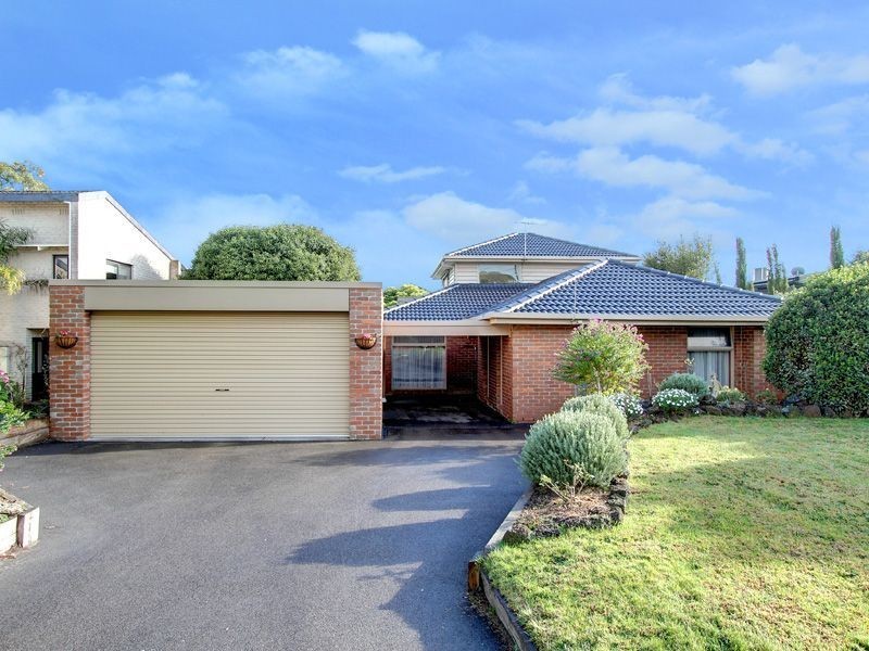 11 Illari Court, Mount Martha VIC 3934