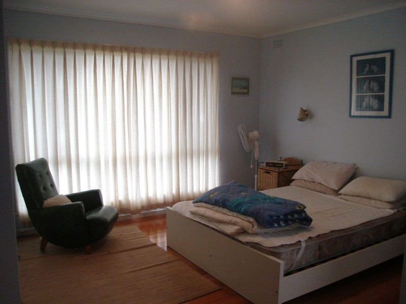 33 The Avenue, Mccrae VIC 3938