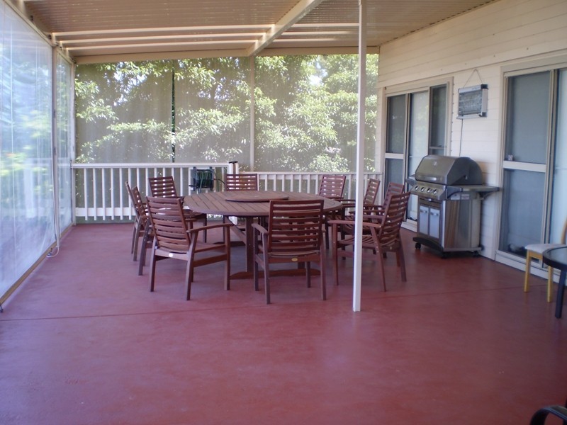 17 Ellerina Road, Mount Martha VIC 3934