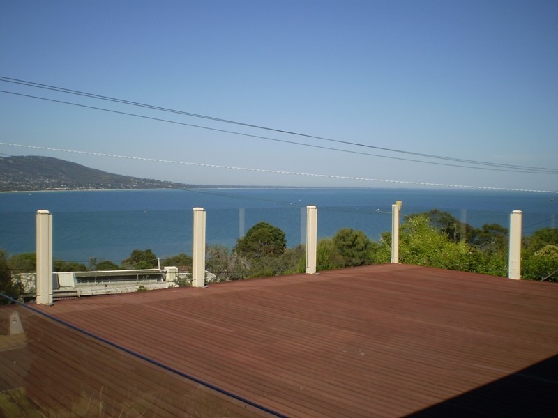 17 Ellerina Road, Mount Martha VIC 3934