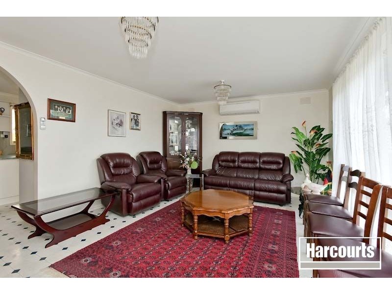 85 John Fawkner Drive, Endeavour Hills VIC 3802