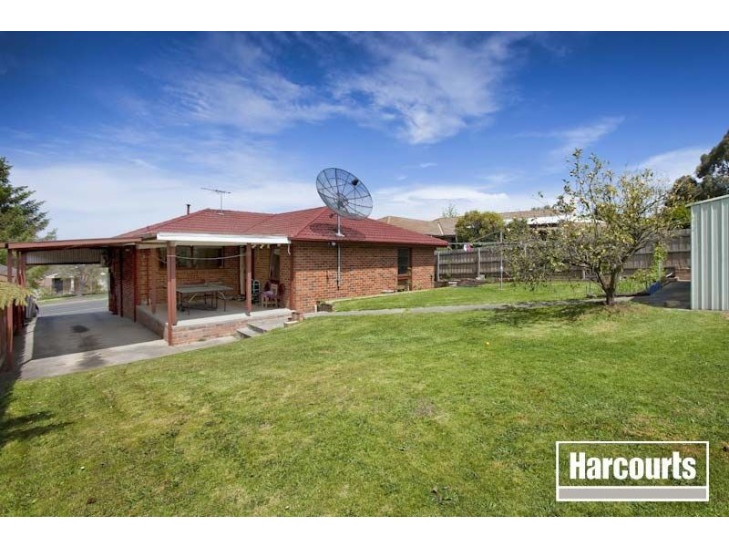 85 John Fawkner Drive, Endeavour Hills VIC 3802