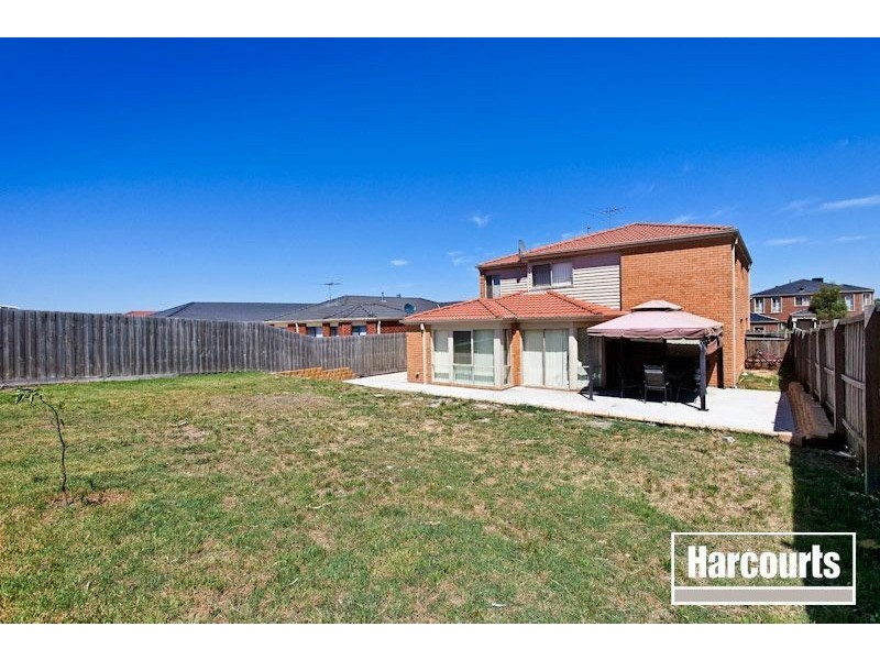 6 Oakland Drive, Hampton Park VIC 3976