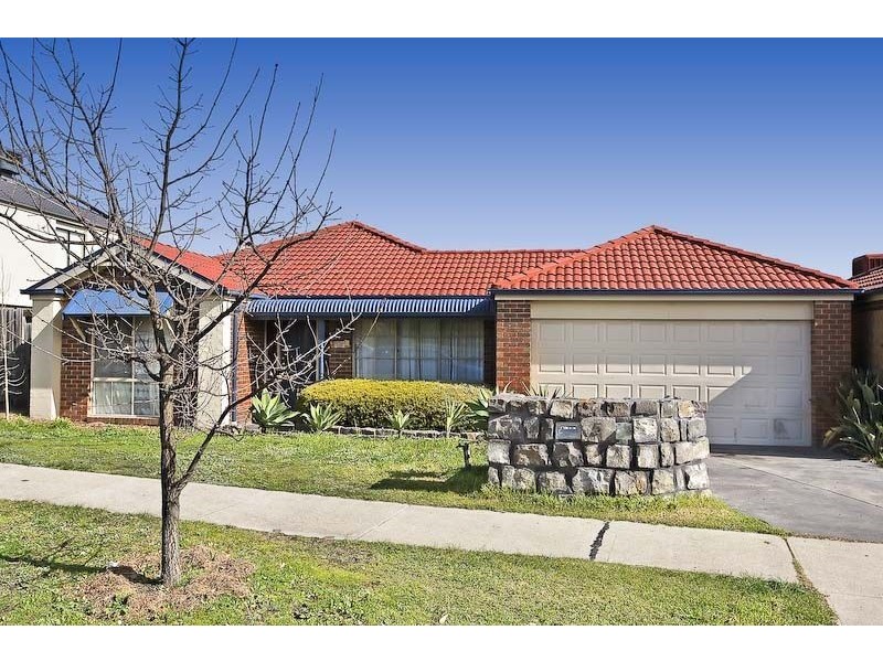 5 Sun Valley Boulevard, Lynbrook VIC 3975