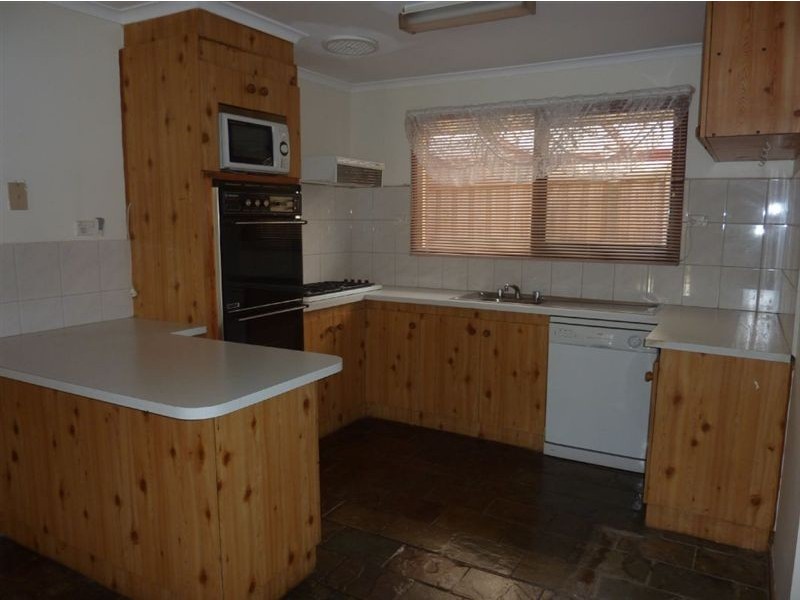 85 Fordholm Road, Hampton Park VIC 3976