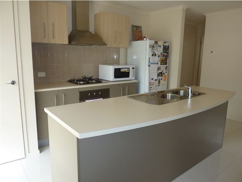 158 Rosebank Drive, Cranbourne North VIC 3977