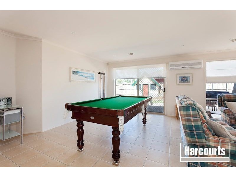 68 Astley Wynd, Lynbrook VIC 3975