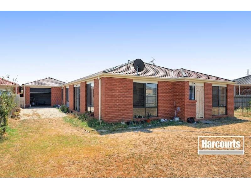30 Kirkwood Crescent, Hampton Park VIC 3976