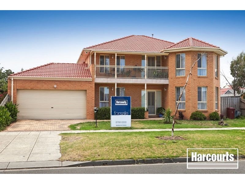 94 Hutchinson Drive, Lynbrook VIC 3975