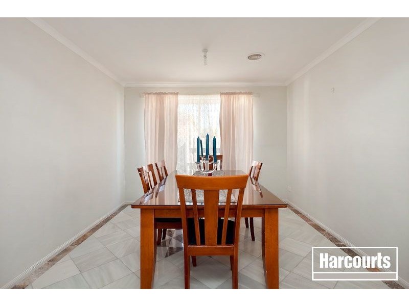 2 Castella Place, Hampton Park VIC 3976