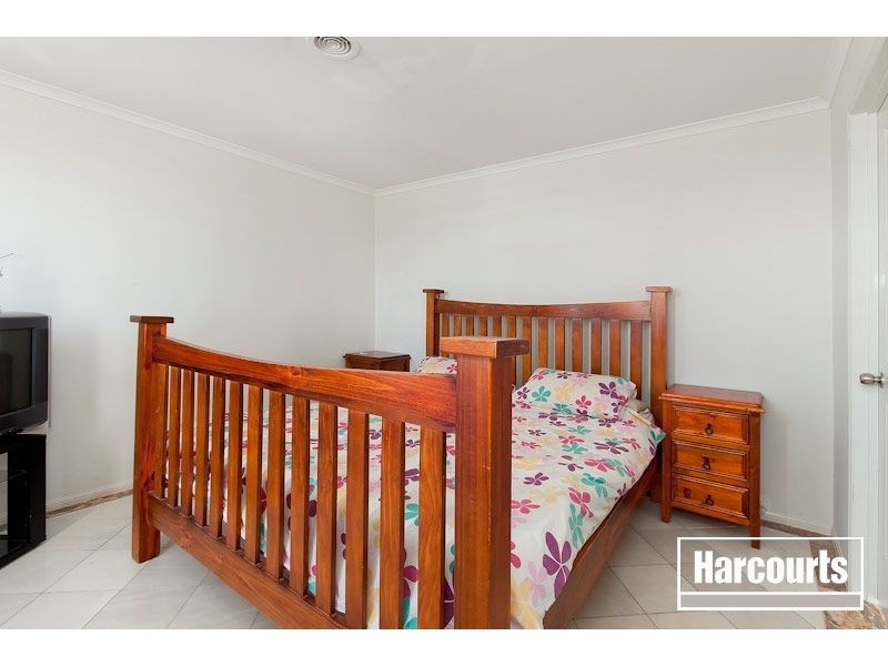 2 Castella Place, Hampton Park VIC 3976