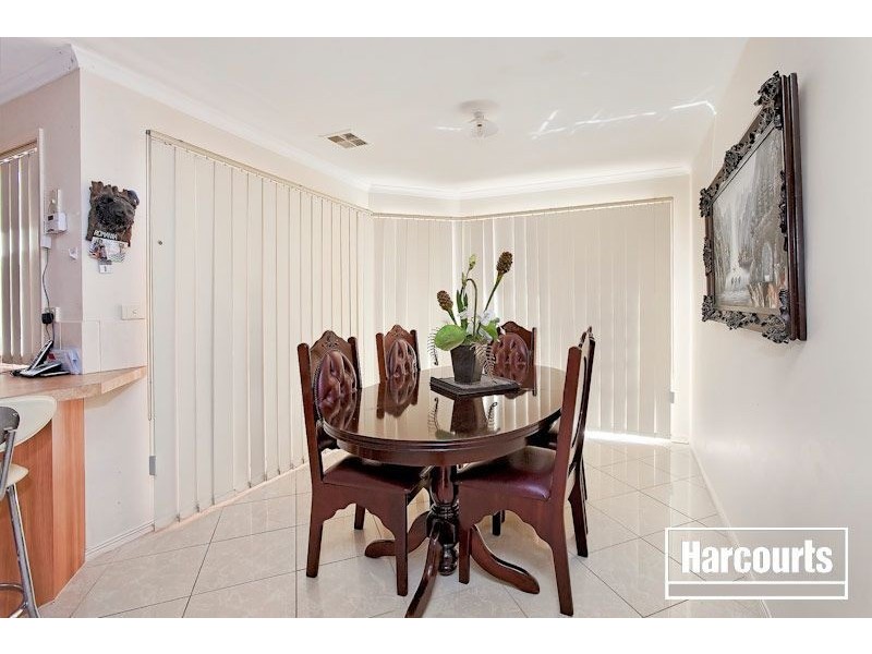 6 Oakland Drive, Hampton Park VIC 3976