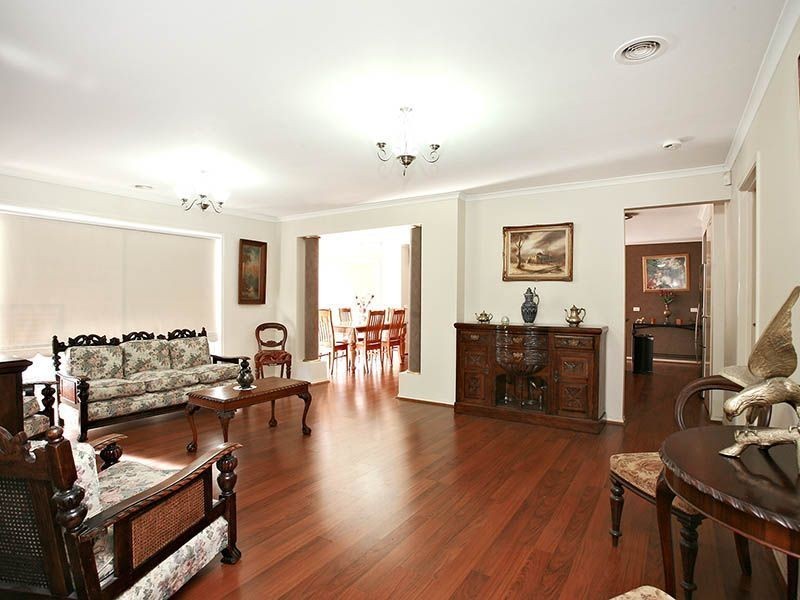 34 Bateman Grove, Hampton Park VIC 3976