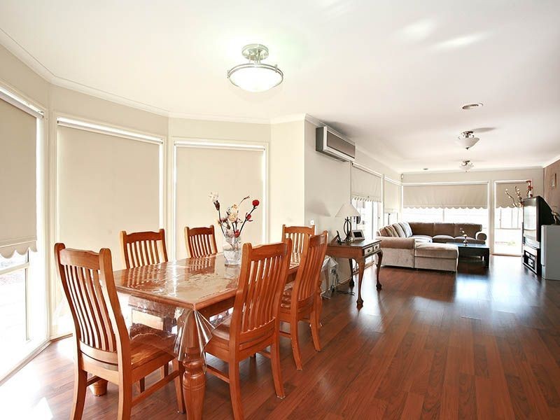 34 Bateman Grove, Hampton Park VIC 3976