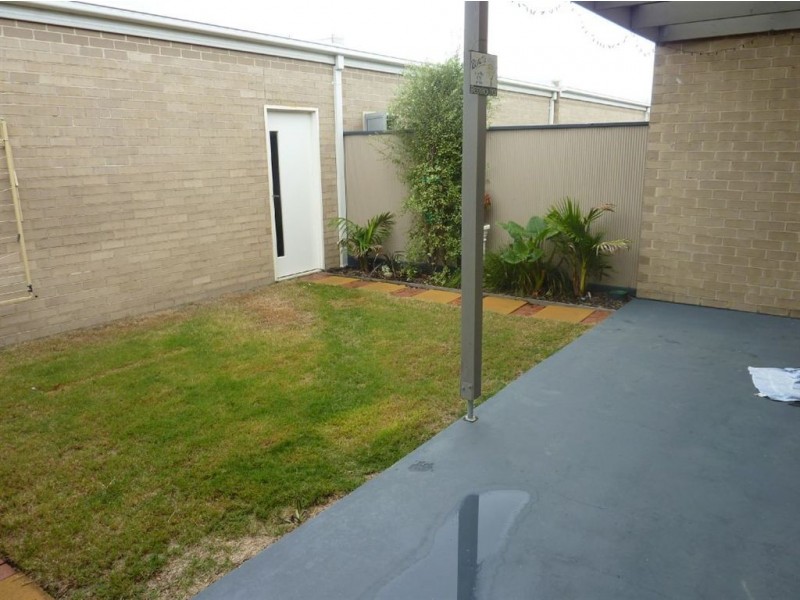 182a Paterson Drive, Lynbrook VIC 3975