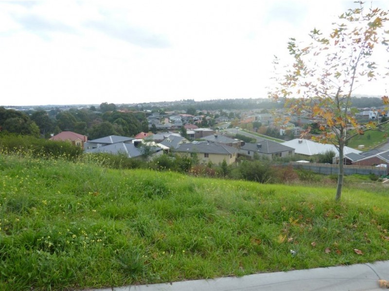 6 Crestview Drive, Beaconsfield VIC 3807