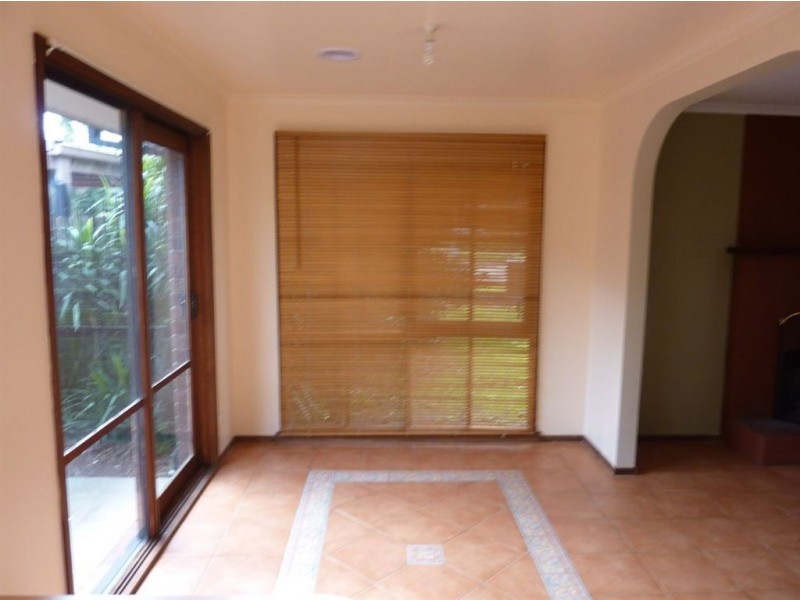 11 Sarah Place, Hampton Park VIC 3976