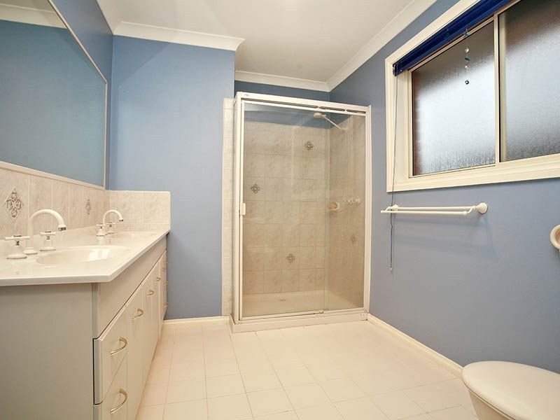 1 Blackwood Drive, Hampton Park VIC 3976