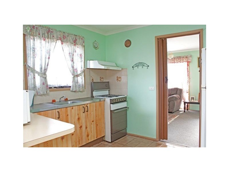 26 Girvan Circuit, Endeavour Hills VIC 3802