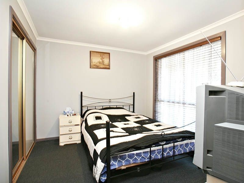 3/5 Bride Avenue, Hampton Park VIC 3976