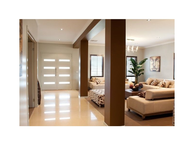 6 Golden Ash Close, Lyndhurst VIC 3975